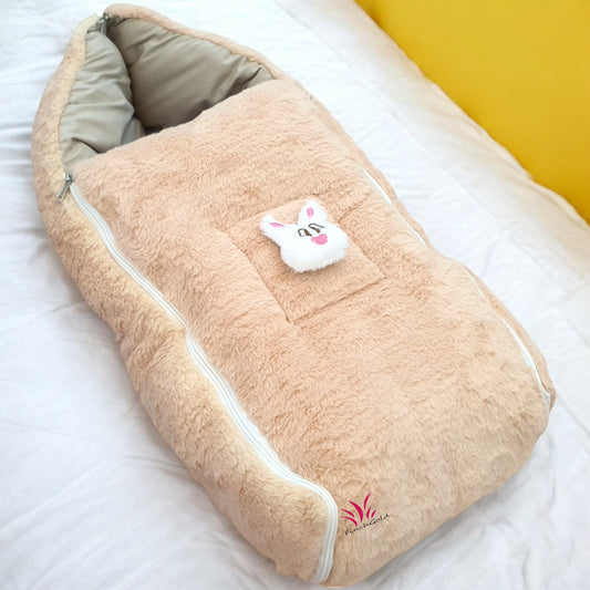 FinchGold Baby Sleeping Bag carry Bag Soft Velvet Fur Fabric For 0-6 Months Babies - Camel Color