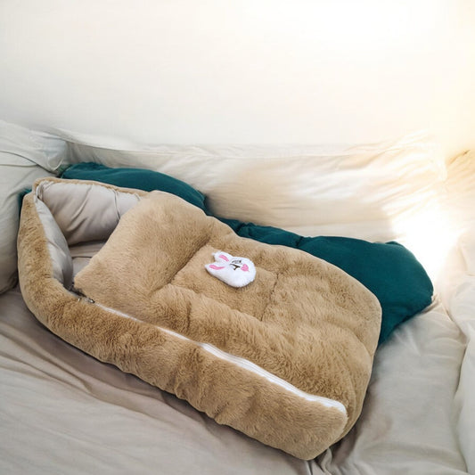 FinchGold Baby Sleeping Bag carry Bag Soft Velvet Fur Fabric For 0-6 Months Babies - Brown